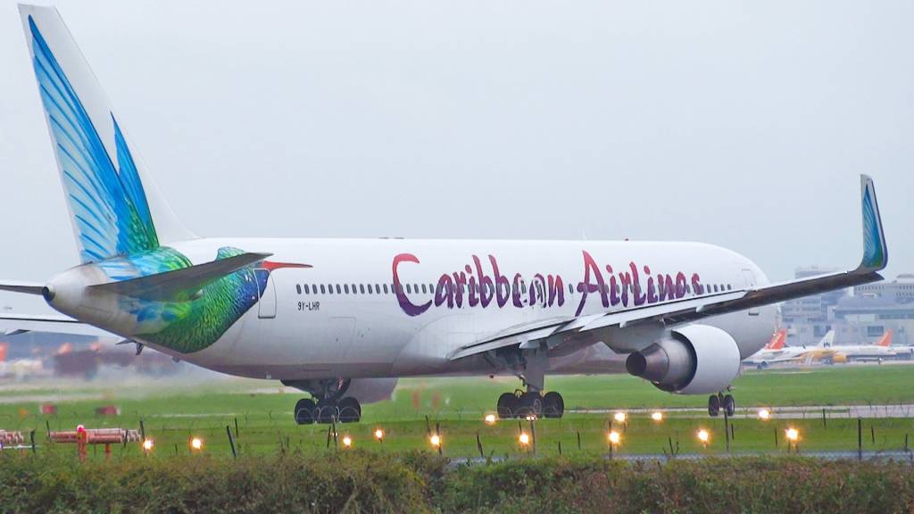  Caribbean Airlines resumes flights between Guyana and New York 