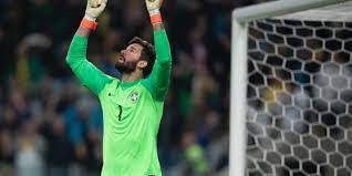 Alisson Becker and WHO Foundation launch campaign to raise resources and support treatment for COVID-19 patients starting in the Americas