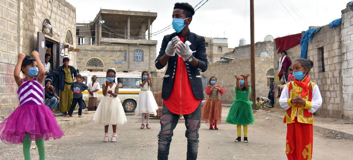 Countries face ‘critical moment’ in response during the pande,ic: UN health agency chief